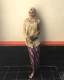 Model Kebaya Brokat Kartini Model Kebaya Brokat Kartini