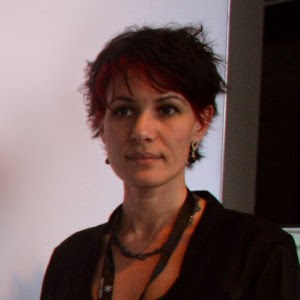 luisa bruni 300x300 - Genial arte-design italiano de Luisa Bruni