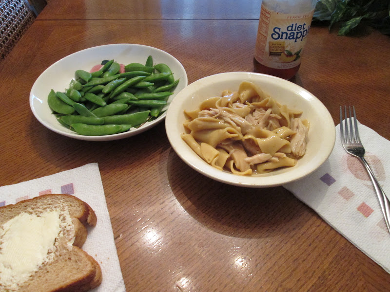 diab2cook-chicken-n-noodles-w-sugar-snap-peas-and-and-whole-grain-bread