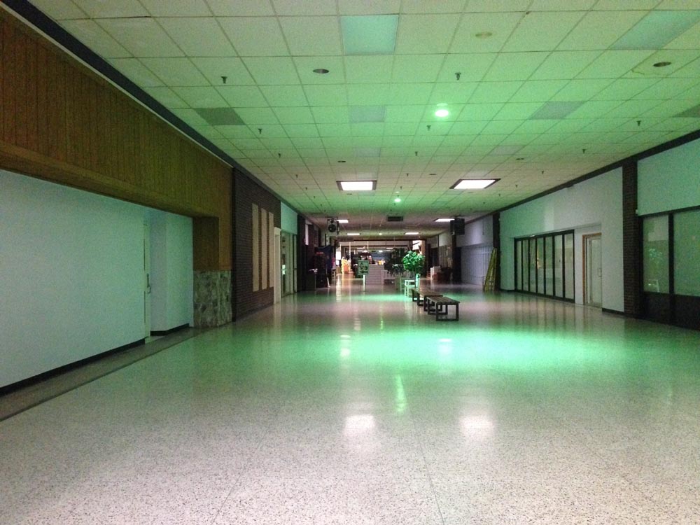 LAUREL MALL MOVIE THEATRE HAZLETON PA