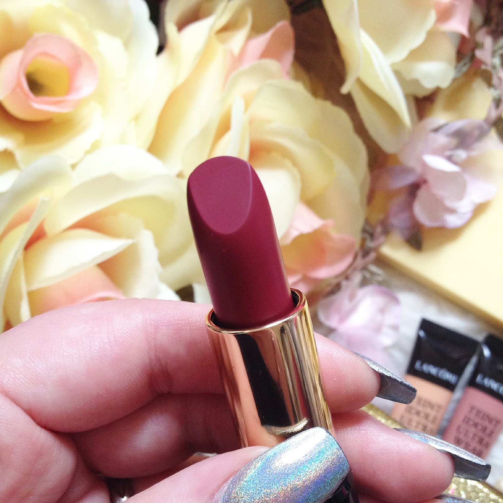 L'absolu rouge drama matte. Lancome l absolu rouge matte отзывы. Lancome l'absolu rouge ruby cream lipstick. Lancome l absolu rouge matte отзывы. Lancome l'absolu rouge drama matte 388.