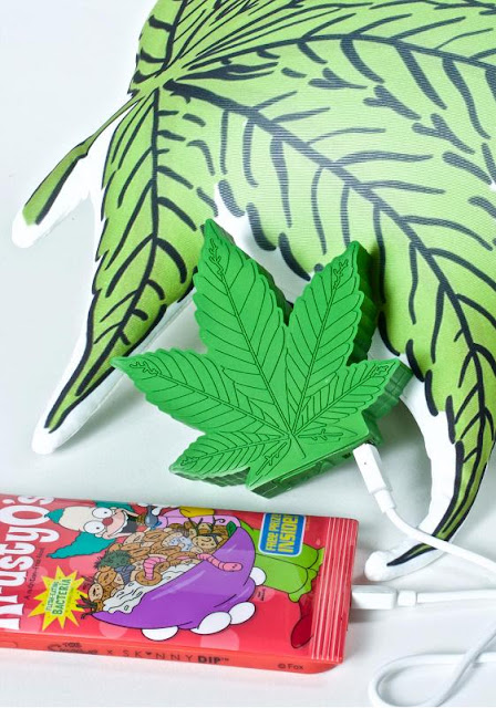 Cool Gifts for Girls Leaf Power Bank