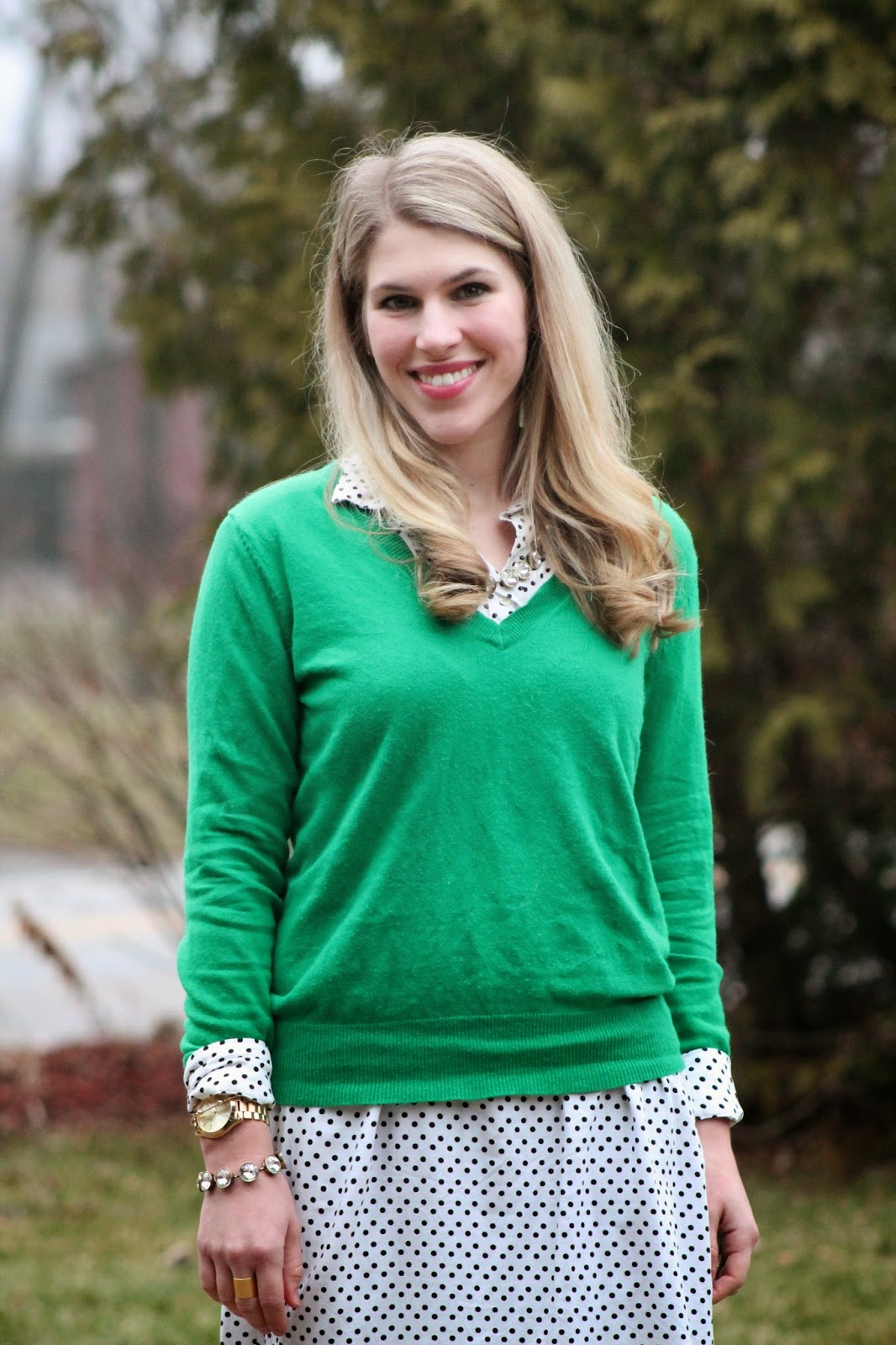 I do deClaire: Polka Dot dress and Green Sweater