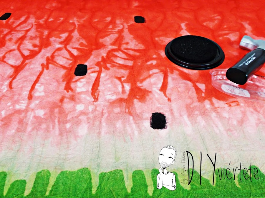 DIY-tintes iberia-teñir-rojo-verde-verano-fruta-sandía-estampado-melón-watermelon-falda-pepefalda-newlook-99