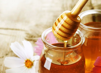 Comment préparer des bonbons de miel et de citron pour soigner la toux