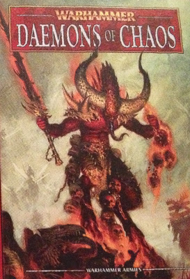 Warhammer 40K: Portada Codex Demonios del Caos y precios.