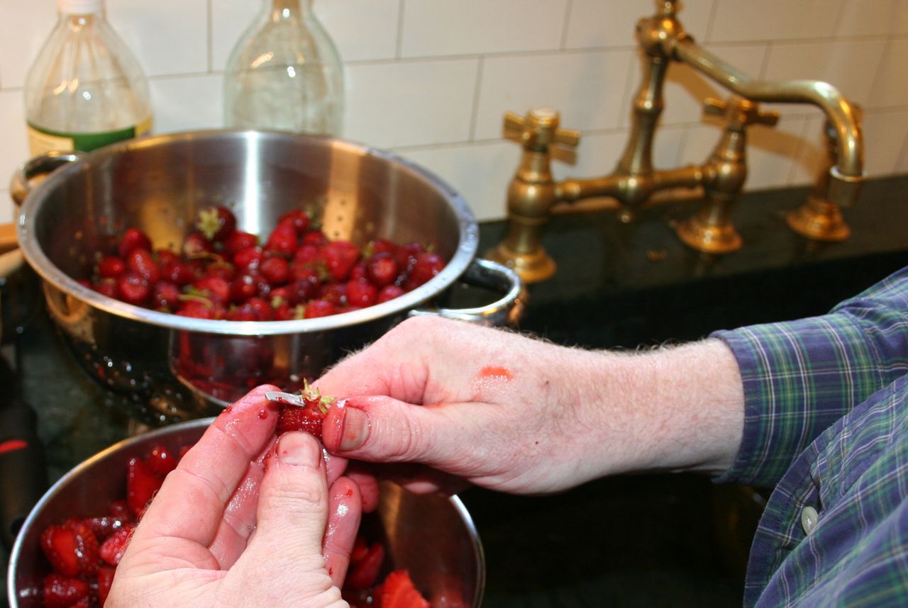Chez Vorax Experiments in cooking Low Sugar Strawberry Apricot Jam
