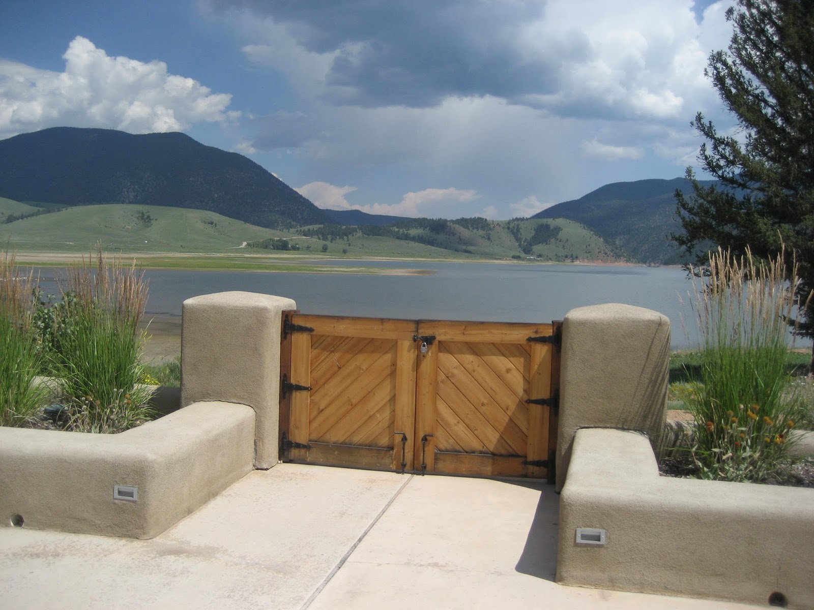 Living Rootless Eagle Nest Lake State Park, New Mexico Sleeping Beauty