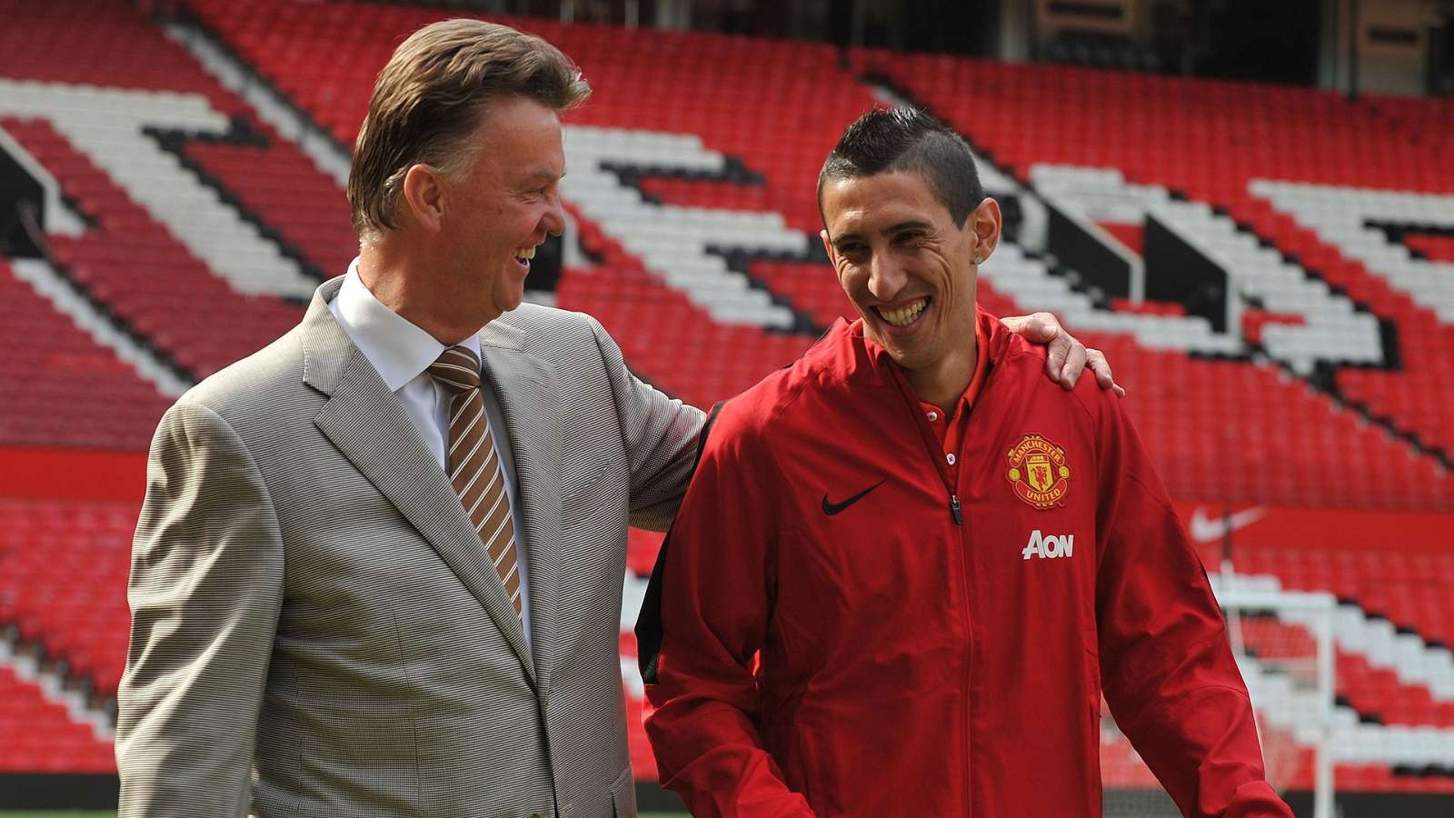 Van Gaal Balas Serangan Angel Di Maria