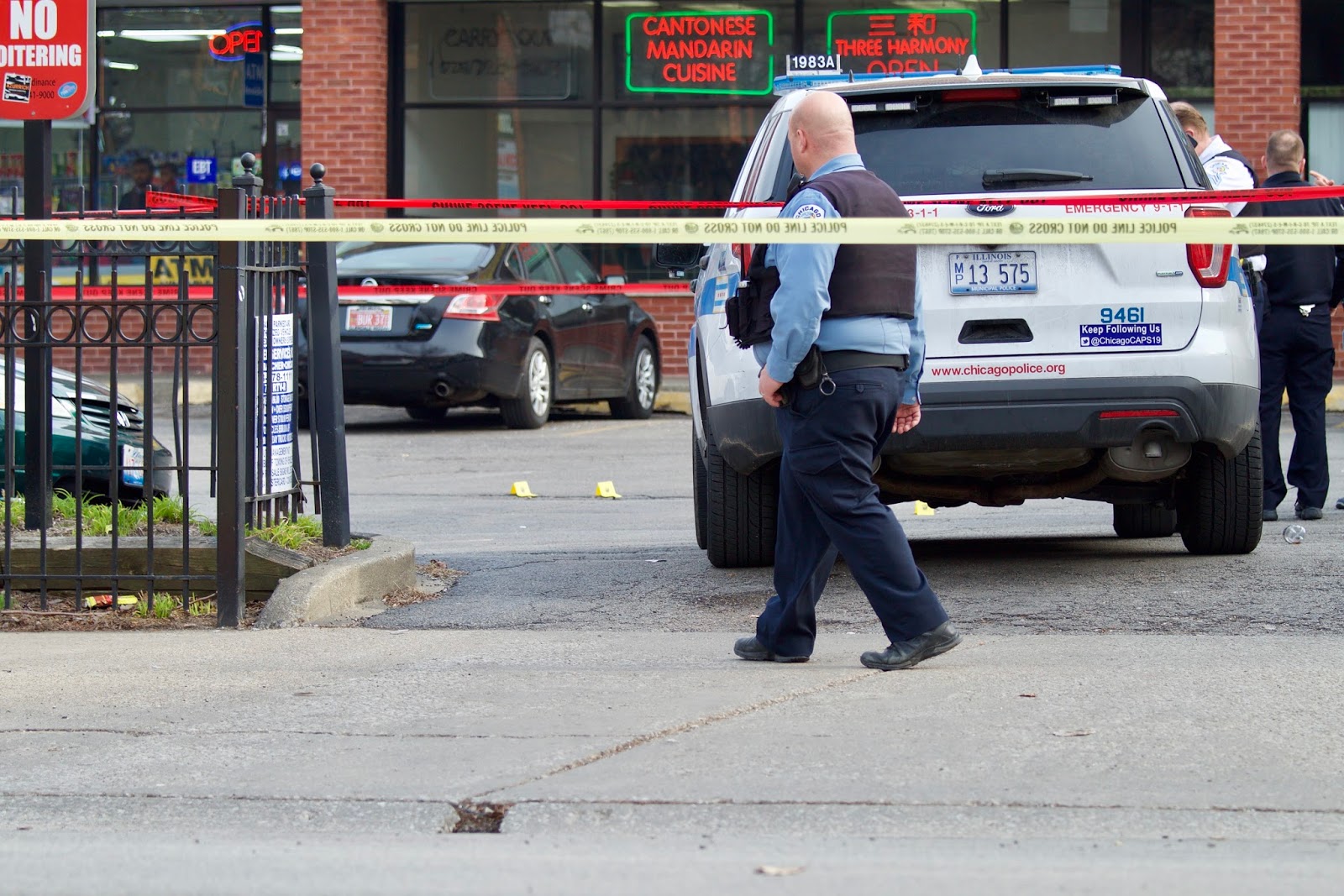 CWB Chicago Two Shot In Uptown Strip Mall Thursday Afternoon (For One