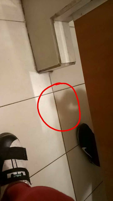 Hinimas-himas ang hita ko at sumenyas siya at dumudungaw siya sa ilalim! This Man Had A Traumatic Experience With A Pervert In A Restroom In Trinoma! Hinimas-himas ang hita ko at sumenyas siya at dumudungaw siya sa ilalim! This Man Had A Traumatic Experience With A Pervert In A Restroom In Trinoma!