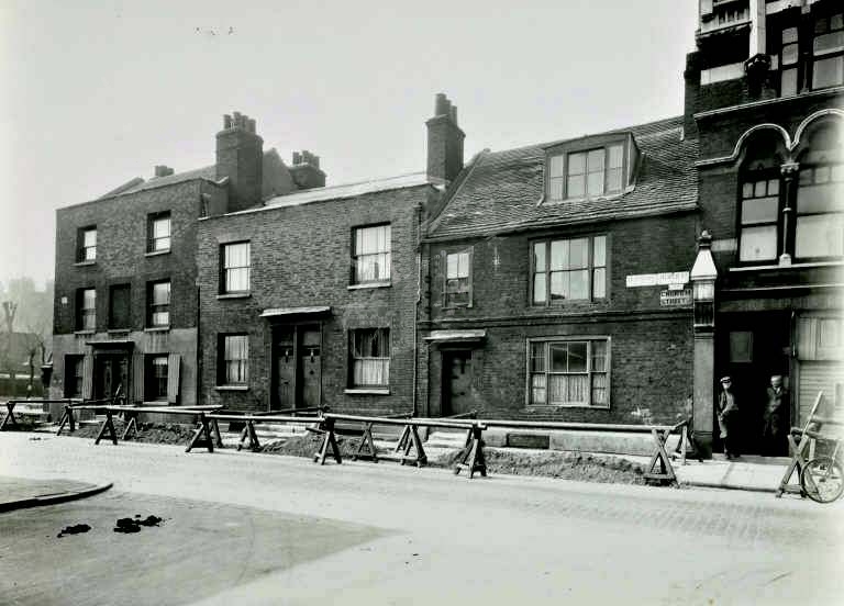 OLD DEPTFORD HISTORY Church Street 1940's? House numbers 172 to 180
