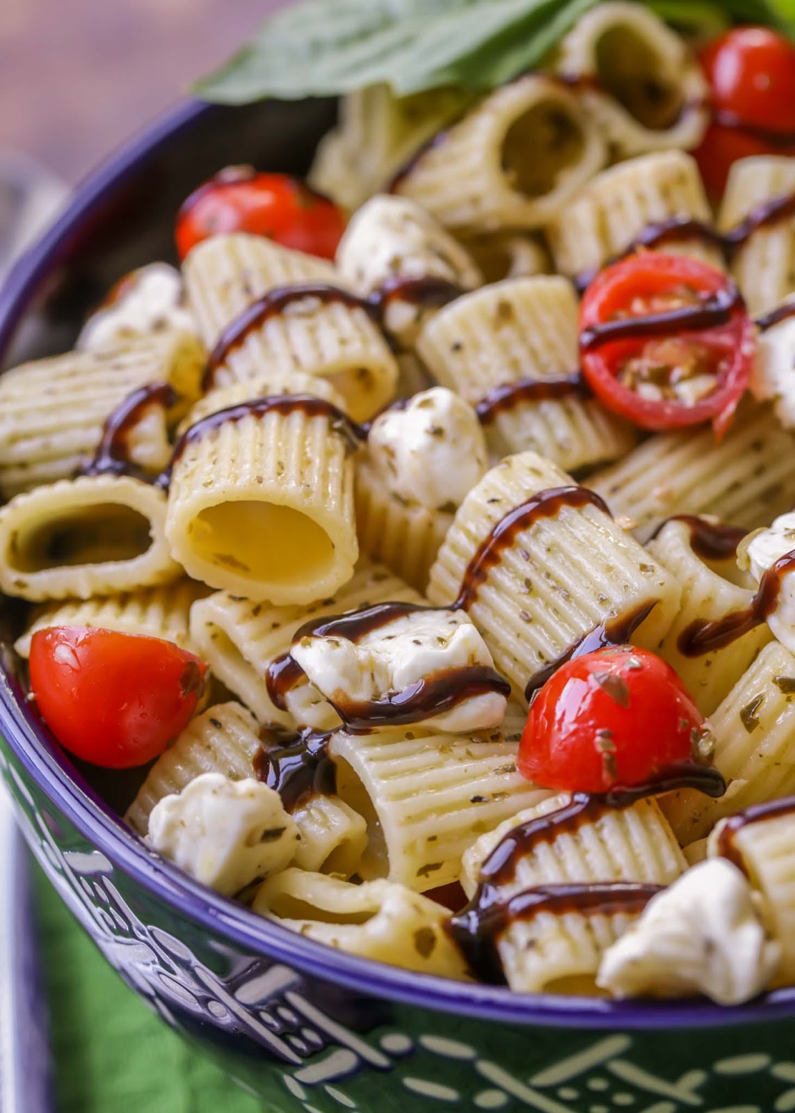 CAPRESE PESTO PASTA SALAD