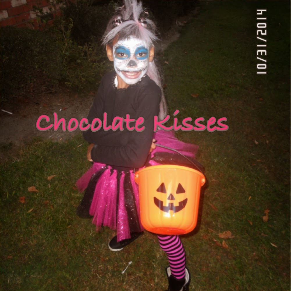 Chocolate Kisses: Halloween 2014