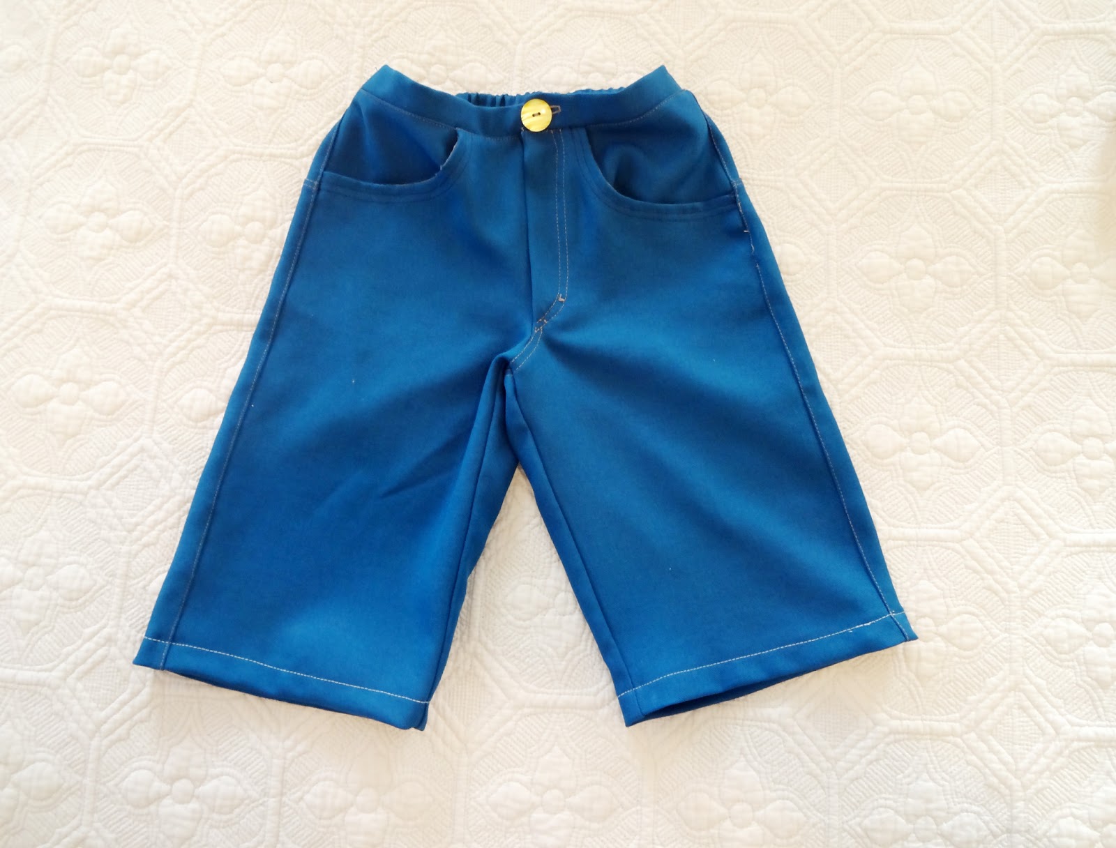 SeeMeSew: Blue Shorts and my 1st real zipper and fly