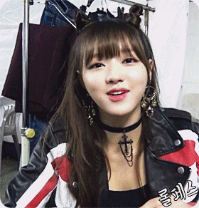 유시아.gif | 인스티즈