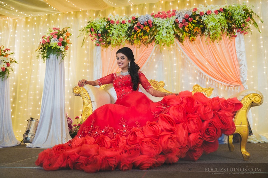 Tamil TV Actress Nisha Krishnan Wedding Reception Photos