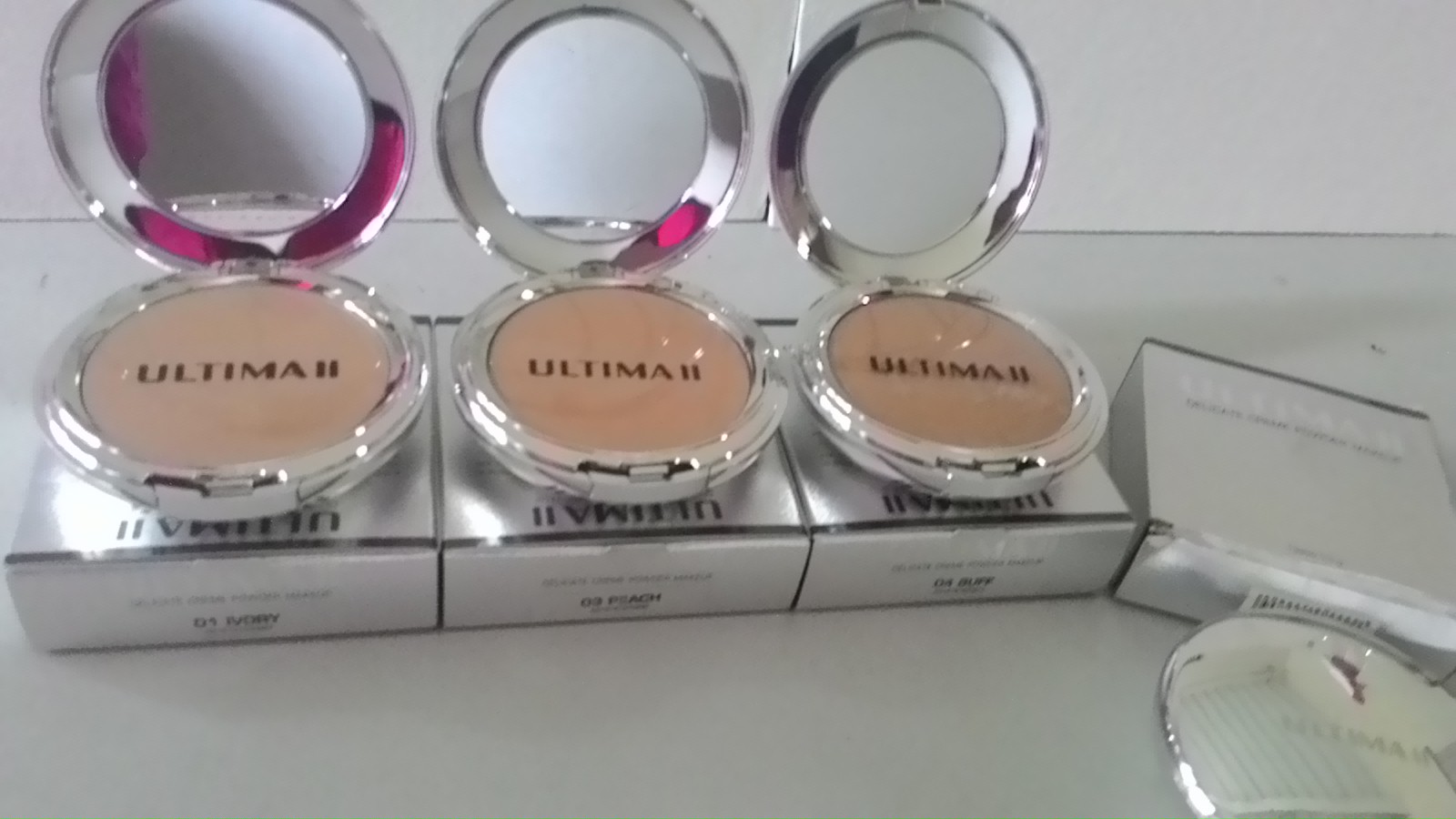 ULTIMA II Dynamic Duo Review [Delicate Creme Powder and 