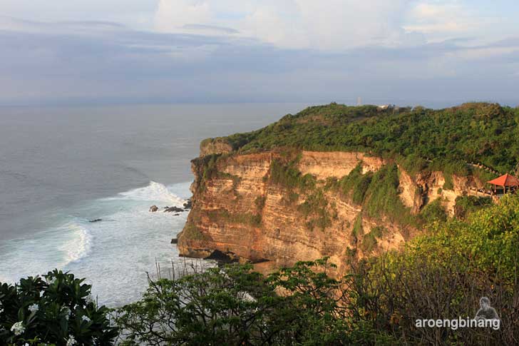 pura luhur uluwatu