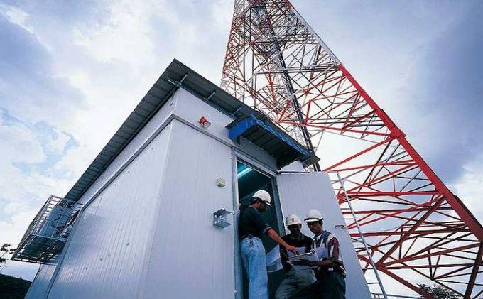 Bambang Purnomo Blog Pengaruh Tower Telekomunikasi / BTS