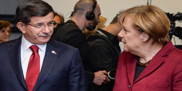 Τα πήρε όλα κι έφυγε ο Νταβούτογλου; Τι περιλαμβάνει η συμφωνία ΕΕ – Τουρκίας