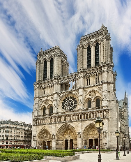 450x556-cathedral-notre-dame