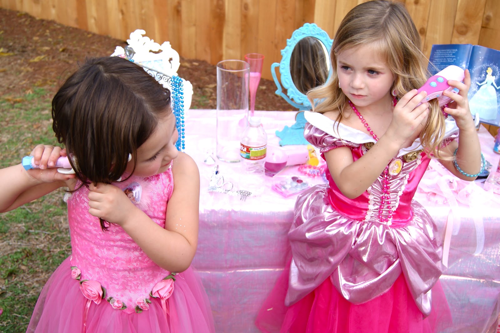 Kami Buchanan Custom Designs: 4th Birthday Party for a Princess