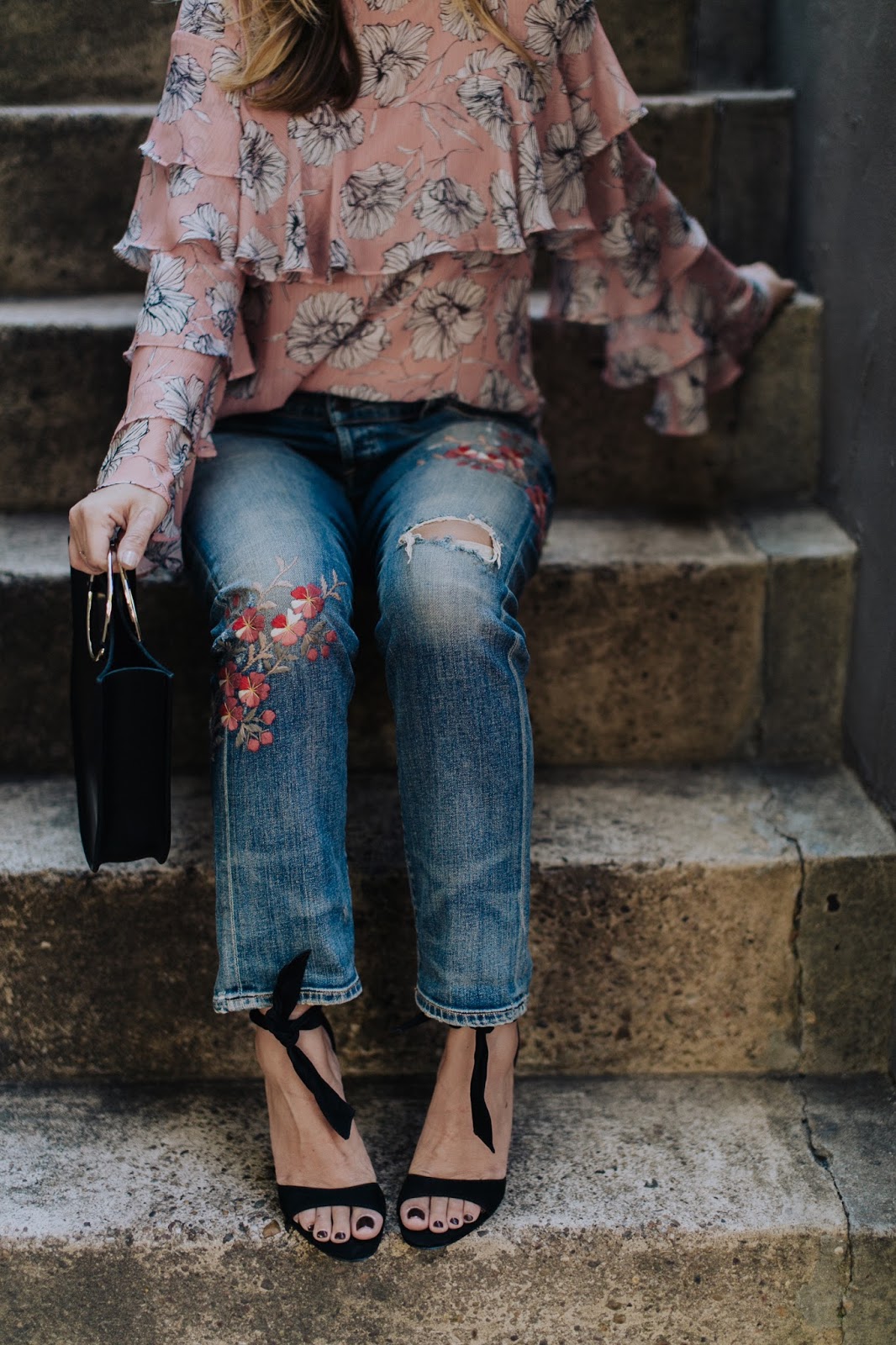 decorated denim, denim styles, denim trends, embroidered denim, patchwork denim, south moon under, denim, blogger, style, outfit, inspiration, citizens of humanity, a gold e, jeans, floral, future glory bag