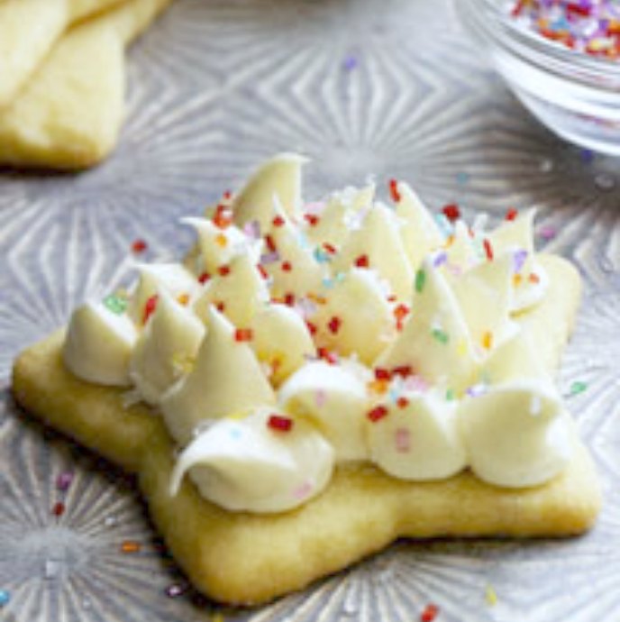 hello-lovely-studio-christmas-cookie-recipe-swedish-buttercream