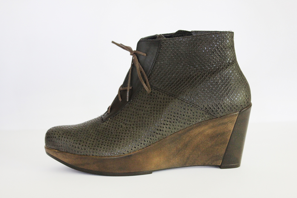 Southern Mom Loves: The Nadine by Naot: The Perfect Ankle Boots for ...