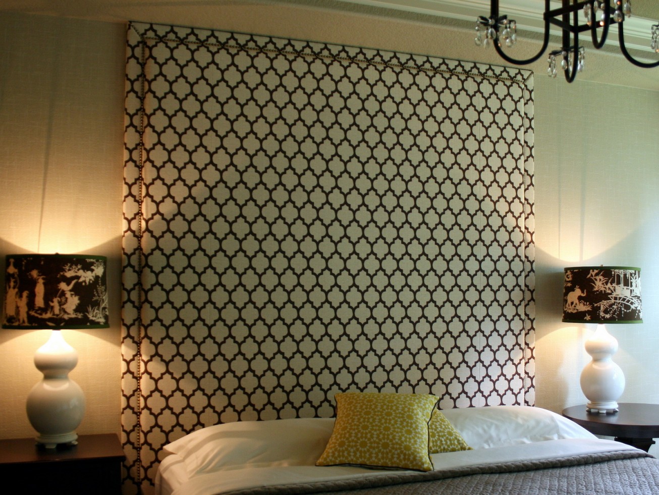 Home Priority WavyLook Padded Wall Panel Design for the Small Meeting