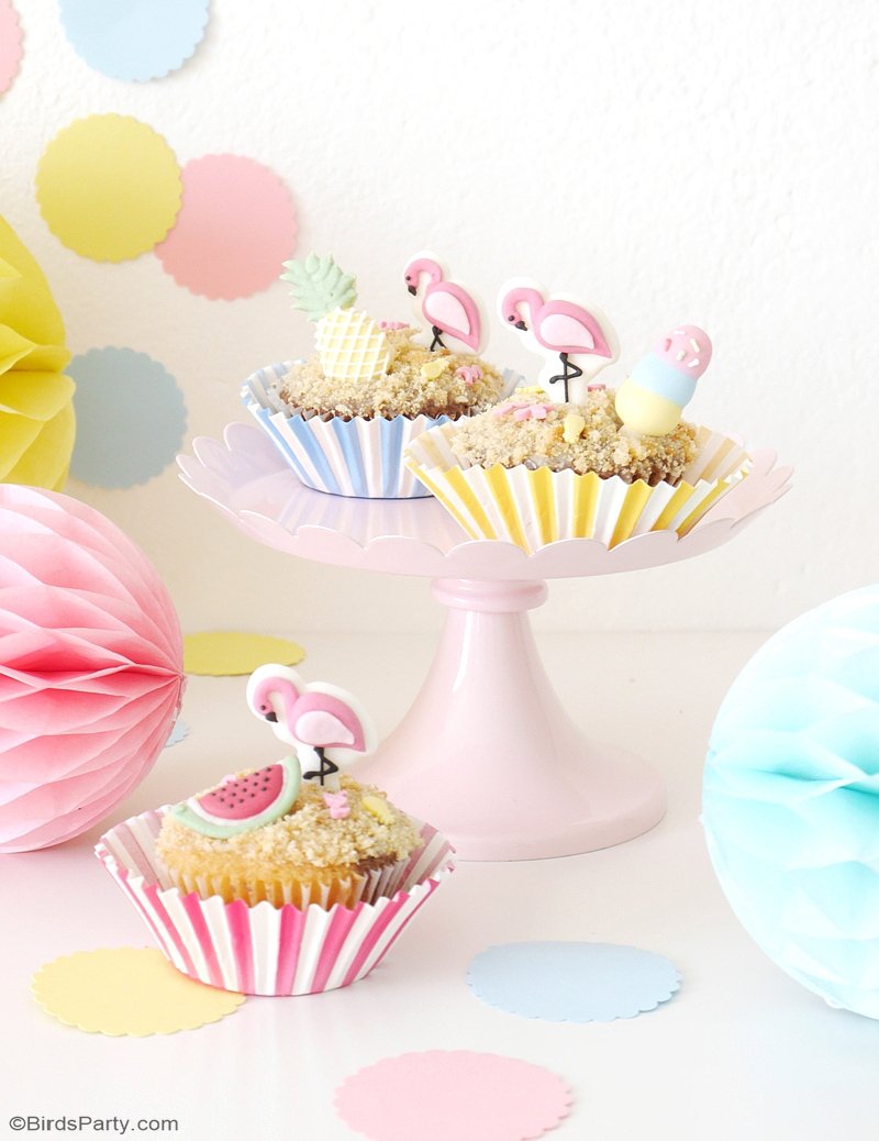 Easy Summer Beach Cupcakes - delicious, easy to make cupcakes with a tasty pina colada inspired frosting, perfect for any summer party! by BirdsParty.com @birdsparty #pinacolada #summerparty #summercupcakes #flamingocupcakes #tropicalcupcakes