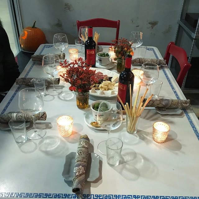 ronskys-pop-up-the-street-chestnut-hill