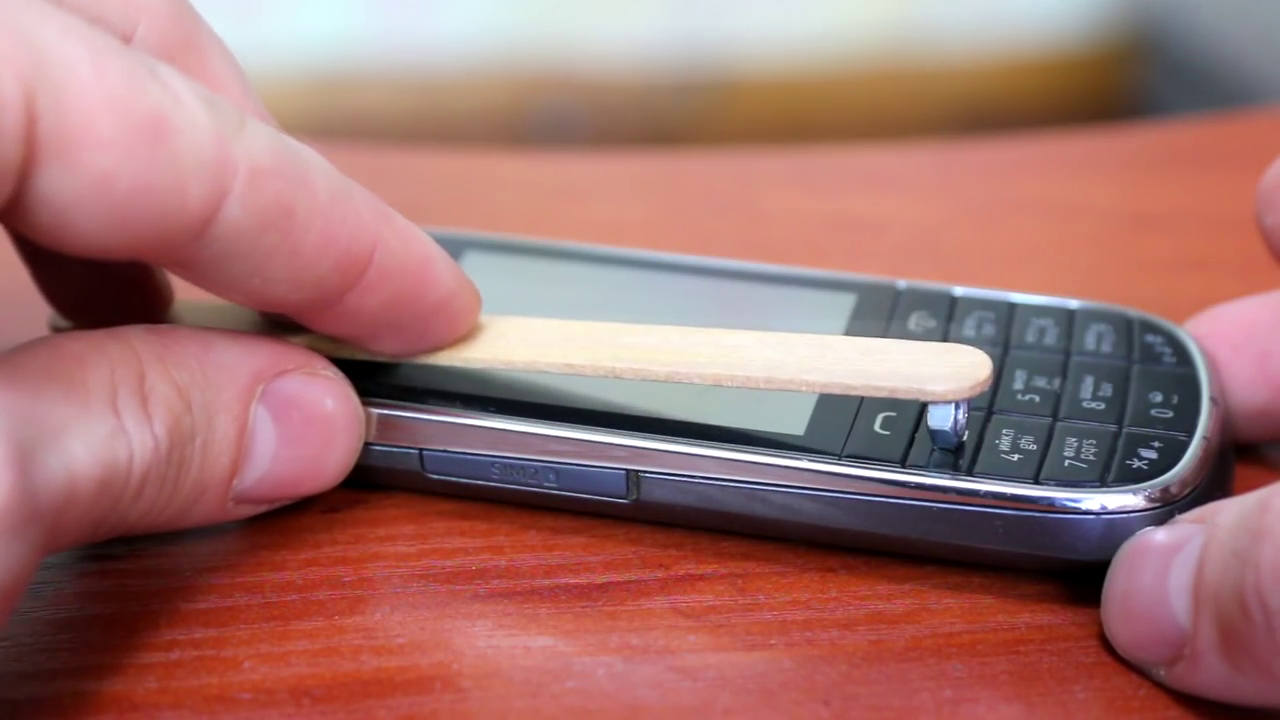 Как делают телефоны пожалуйста. Что делать в телефоне. Улучшить свой телефон. Идеи для кнопочного телефона. Бумажный телефон.