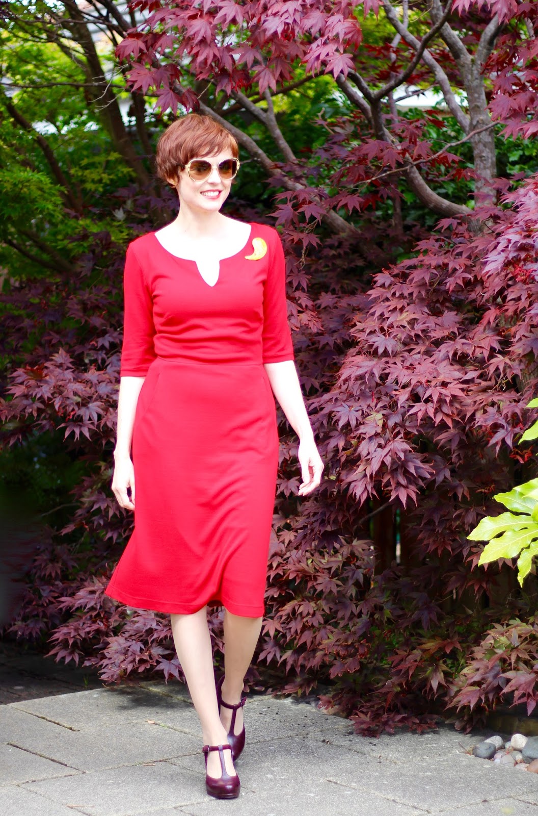 Red Alie Street Morgan Dress | 3 ways to add Individuality to a Formal Look.