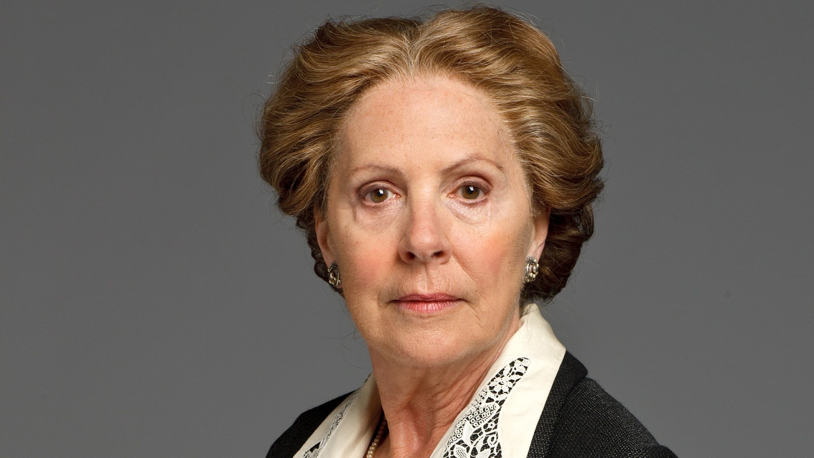 Penelope Wilton as Dolly Bantry She was Miss Marple's pipeline to the ...