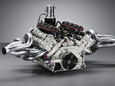Porsche 918 engine