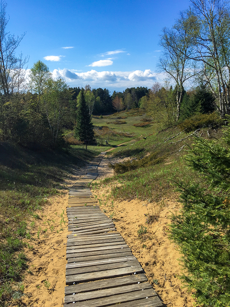 Red Trail at Whitefish Dunes State Park in Door County