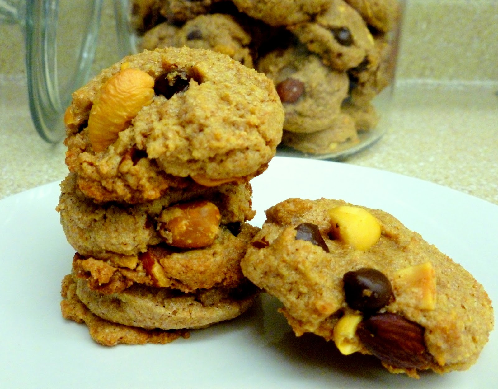 Good Eating Daily Chunky Mixed Nuts Cookies