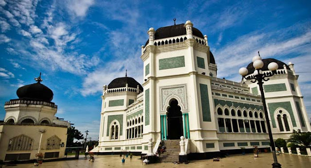 10 Best Places To Travel In Indonesia 10 Best Places To Travel In Indonesia