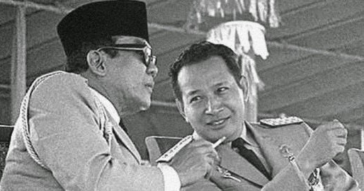 Hitam Putih Batu Cincin Mustika Presiden Ke Ii Republik Indonesia