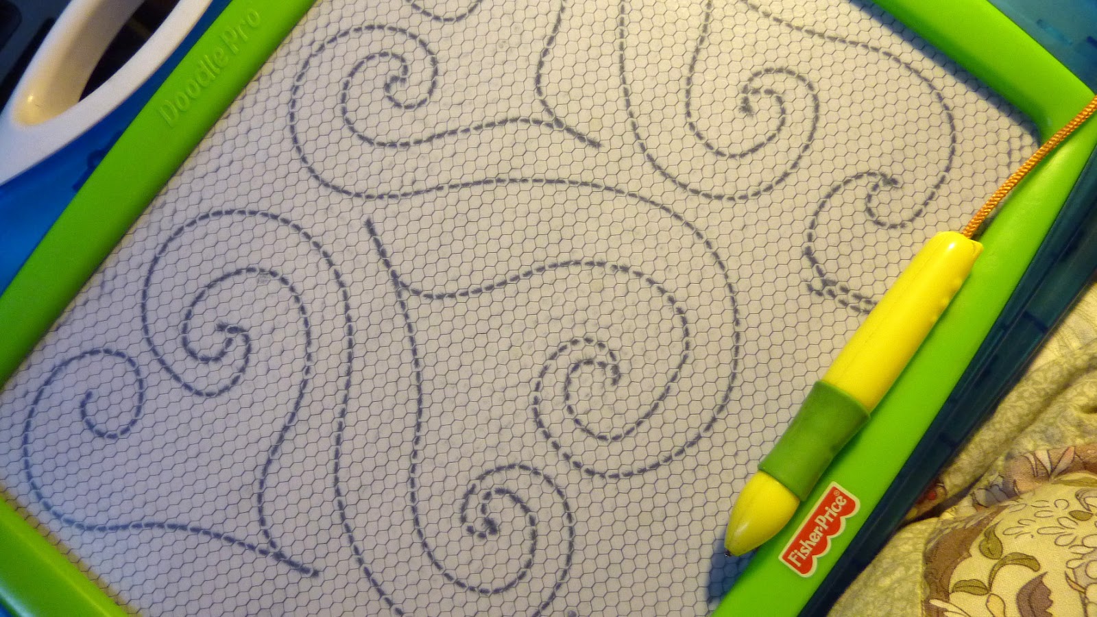 Busy Bee No. 16 Magna Doodle How to Teach Your Arms a Free Motion