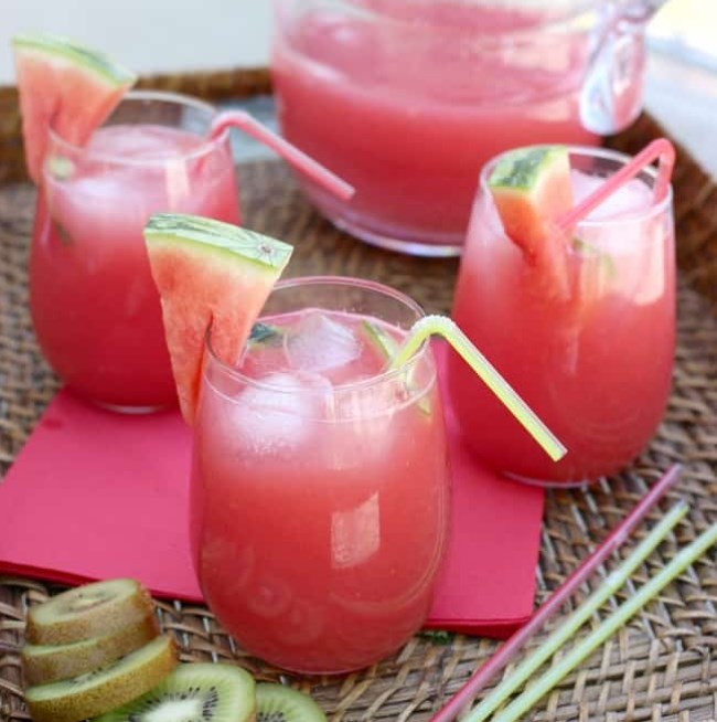 The Perfect Watermelon Lemonade drink summer