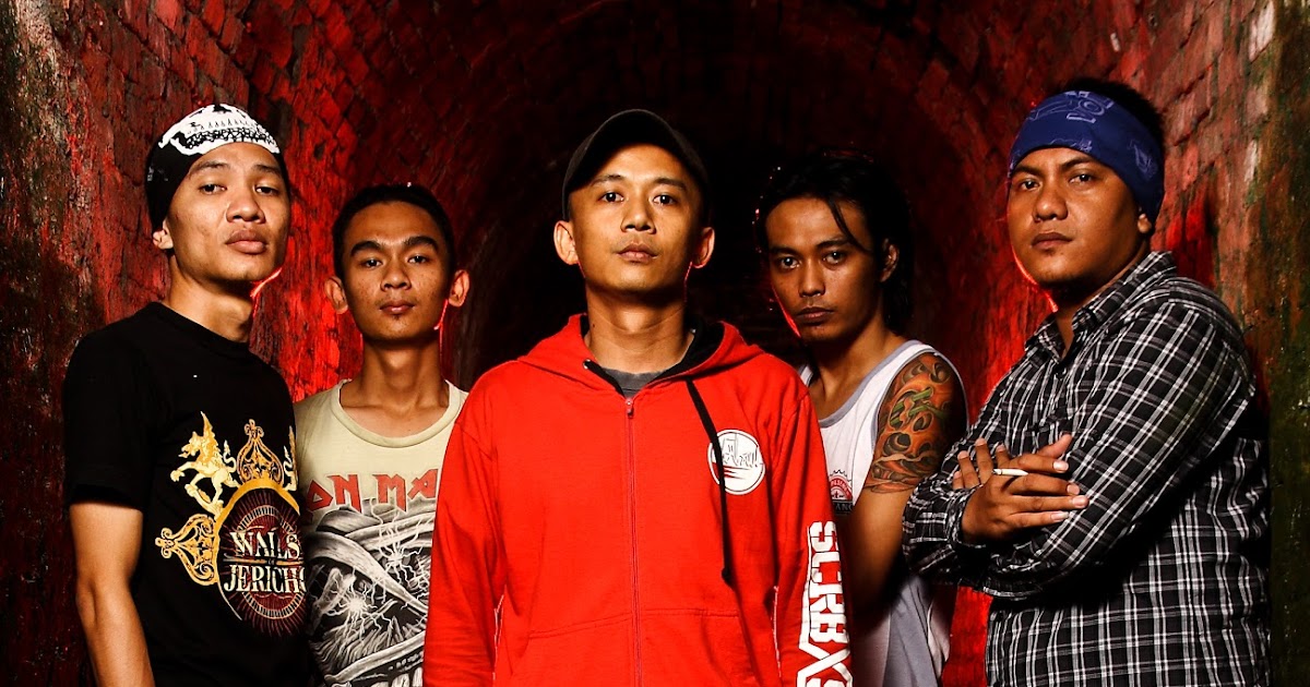 Gothic metal 2012 альбомы. Hatred обложка. Группа hate. Unleashed альбомы. Ablaze.