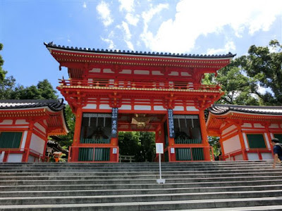  八坂神社