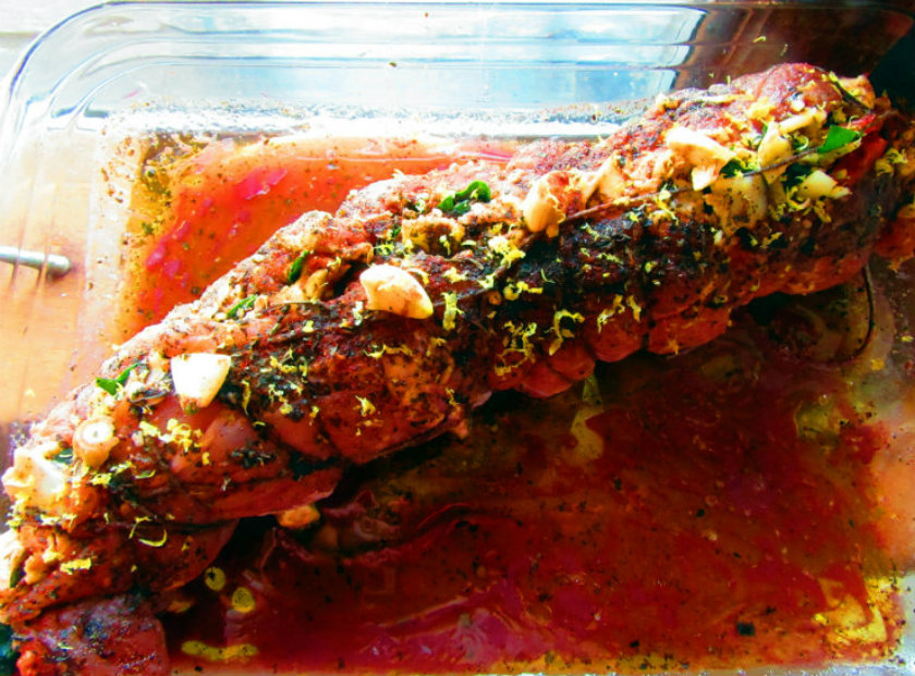 Talijanski punjeni file 7 korak pripreme Italian style stuffed pork tenderloin by Laka kuharica: drizzle the loin with olive oil and lemon juice.