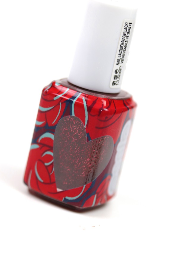 Glam Shine Beautyblog Essie Love Kollektion Roses Are Red Nagellack