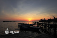 dermaga kayu fort rotterdam