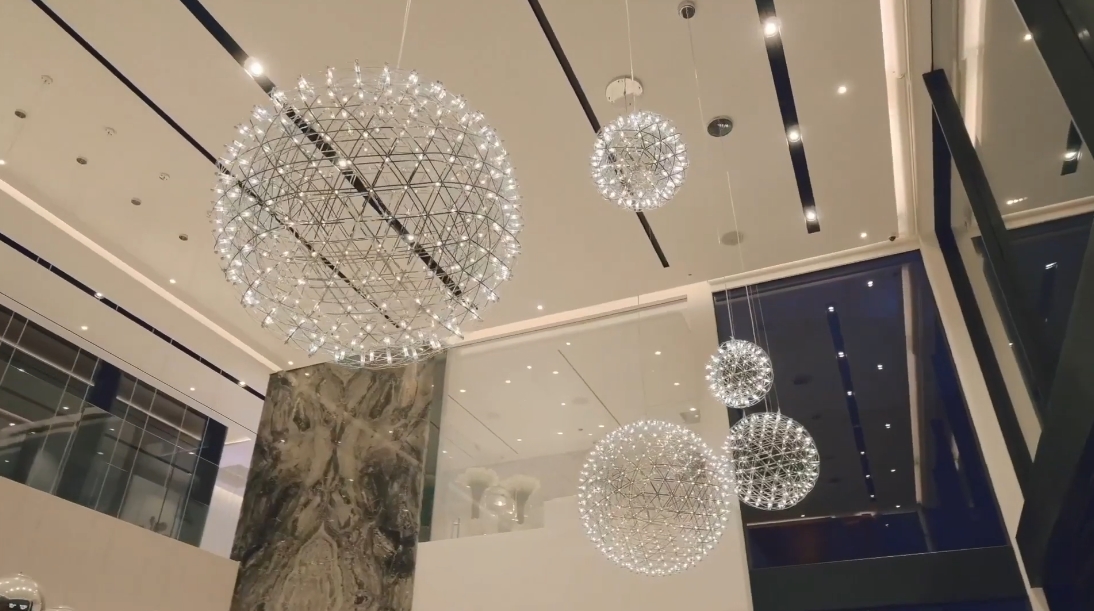 92 Interior Design Photos vs. ONE100, Palm Jumeirah Dubai Luxury Beach Mansion Tour