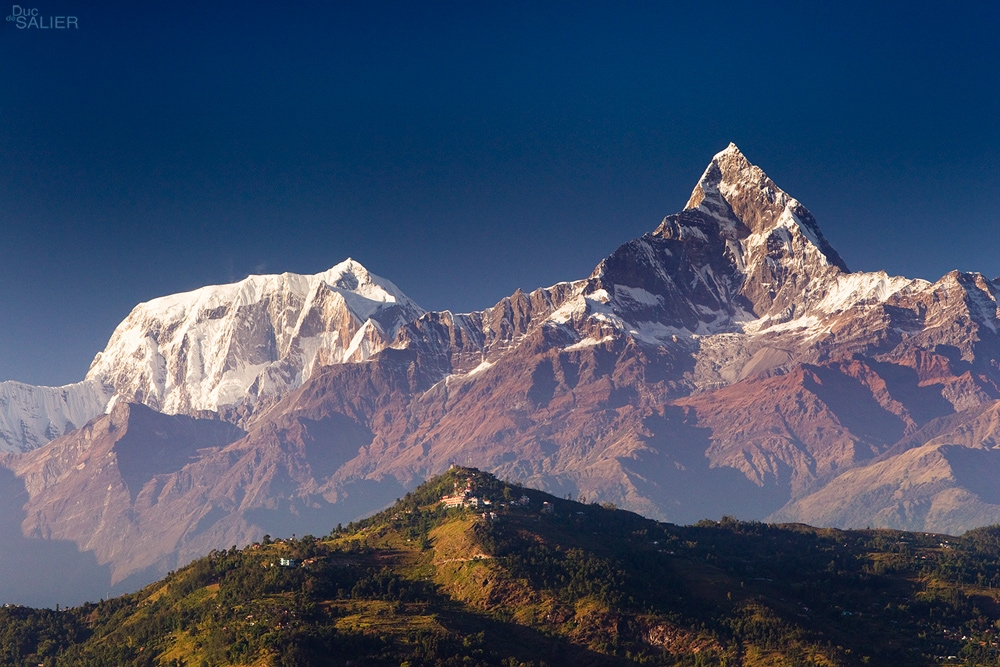 Склоны гималаев. Горы Гималаи. Гималаи Индия. Горная цепь Гималаи. Мёнцер Гималаи.